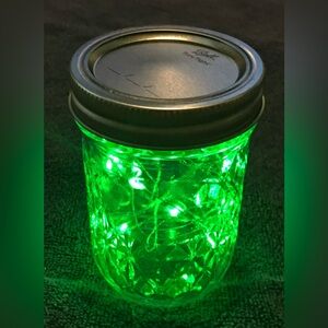 GREEN 1/2 PINT MASON JAR w/ LED FAIRY-LIGHTS/HANDCRAFTED